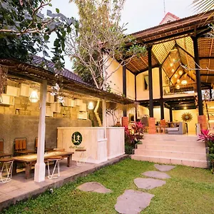  Hostel Tropical Indonesia