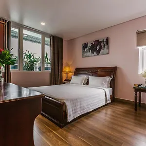 *** Hotel Sophia Vietnam